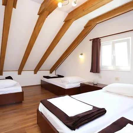 Kanica 10367 펜션 *